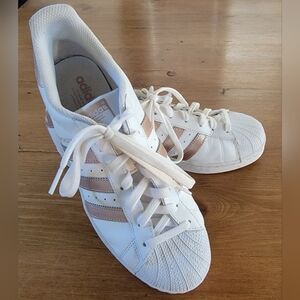 Adidas Rose Gold Superstar